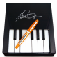 luxusn stbrn plnic lakovan pero Duke Ellington - pohled 4 - www.glancshop.cz