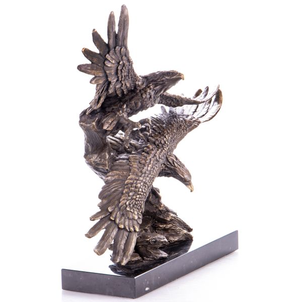 bronzová socha dvou letících orlů na mramorovém podstavci 51 | bronzové ...