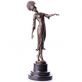 bronzov socha na mramorovm podstavci Tanenice 118 - pohled 1 - www.glancshop.cz