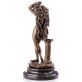 bronzov� socha na mramorov�m podstavci koupaj�c� se �ena 124 - pohled 2 - www.glancshop.cz