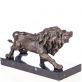 bronzov� socha na mramorov�m podstavci Lev 51 - pohled 3 - www.glancshop.cz