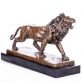 bronzov� socha lev 6 - pohled 2 - www.glancshop.cz