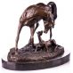 bronzov� socha kon� s h��b�tem na mramorov�m podstavci 87 - pohled 3 - www.glancshop.cz