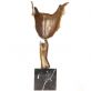 bronzov� modern� socha na mramorov�m podstavci 129 - pohled 4 - www.glancshop.cz 