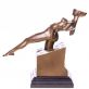 bronzov� socha na mramorov�m podstavci �ensk� akt 84 - pohled 3 - www.glancshop.cz