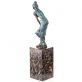 bronzov� socha na mramorov�m podstavci �ena s �aty 13 - pohled 2 - www.glancshop.cz